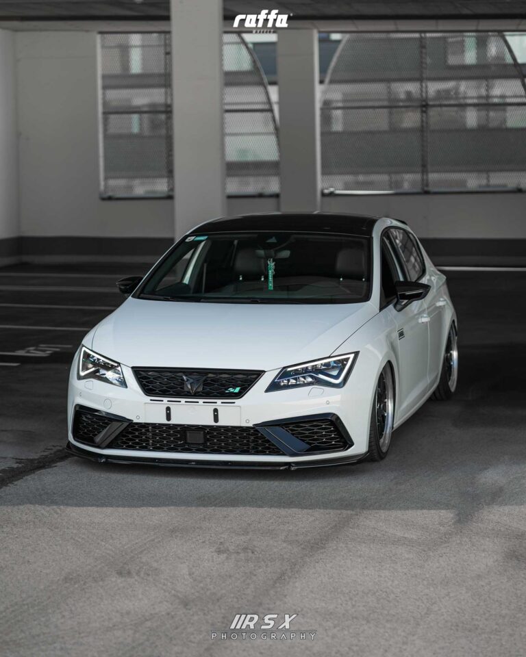 Seat Leon Cupra-RS03 BLACK DIAMOND LIP(@CUPRA_RSX @RSX_PHOTOGRAPHY)