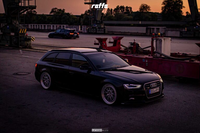 AUDI A4 AVANT-RS03 HYPERSILVER DIAMOND CUT