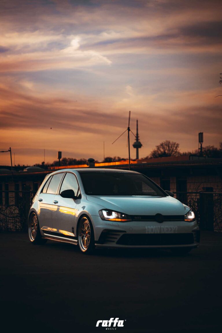 VW Golf GTI Clubsport (raffa wheels) @maxi_clxry@flo_clxry